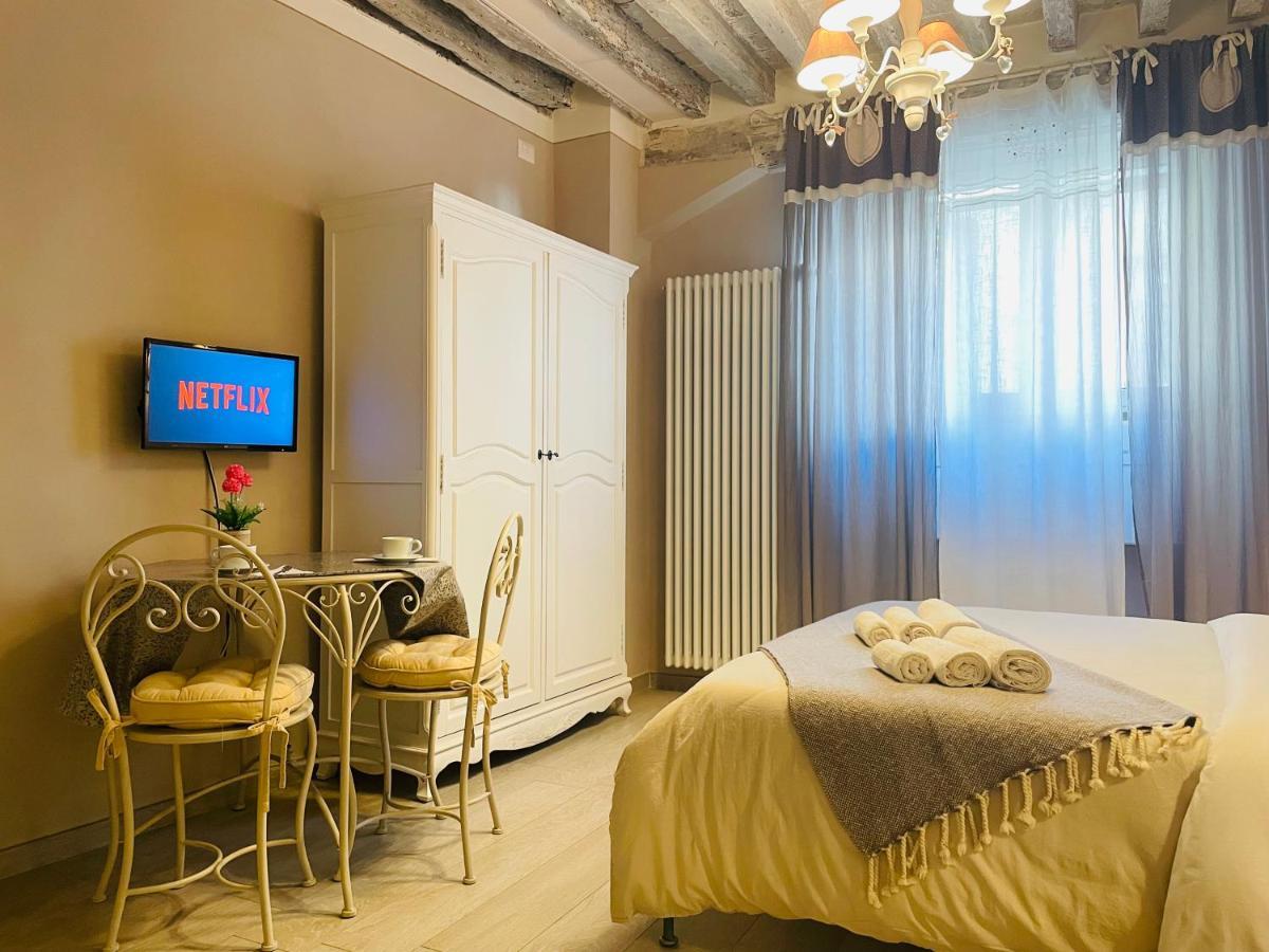 All'Interno Delle Mura Appartamento Con Wi-Fi E Netflix Lucca Ngoại thất bức ảnh